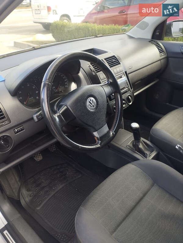 Хэтчбек Volkswagen Polo 2006 в Каменец-Подольском