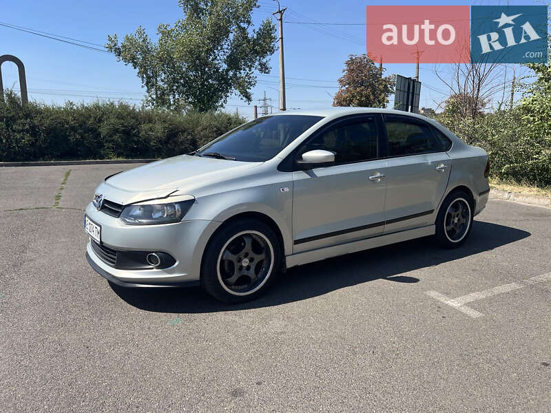 Седан Volkswagen Polo 2012 в Кривому Розі