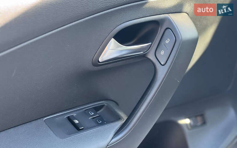 Седан Volkswagen Polo 2019 в Ивано-Франковске