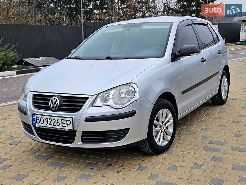 Хэтчбек Volkswagen Polo 2006 в Подволочиске