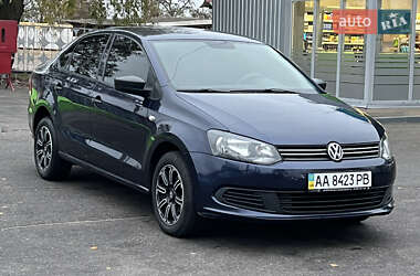 Седан Volkswagen Polo 2012 в Лубнах