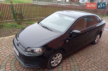 Седан Volkswagen Polo 2012 в Івано-Франківську