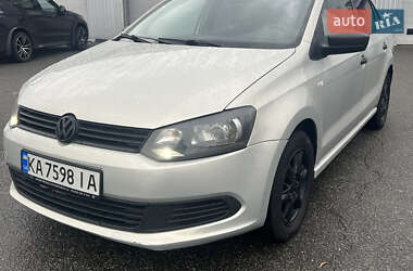 Седан Volkswagen Polo 2011 в Киеве