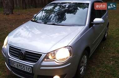 Хэтчбек Volkswagen Polo 2008 в Львове