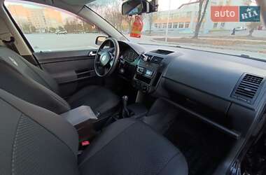 Хэтчбек Volkswagen Polo 2005 в 