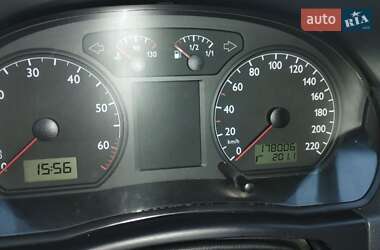 Хэтчбек Volkswagen Polo 2005 в 