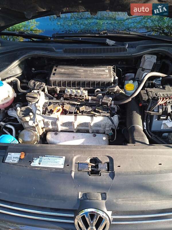 Седан Volkswagen Polo 2011 в Харькове