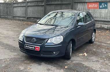 Хэтчбек Volkswagen Polo 2005 в Киеве