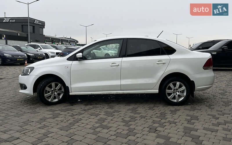 Седан Volkswagen Polo 2013 в Мукачевому