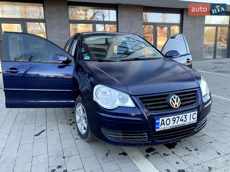 Хэтчбек Volkswagen Polo 2005 в Мукачево фото 4 Хэтчбек Volkswagen Polo 2005 в Мукачево