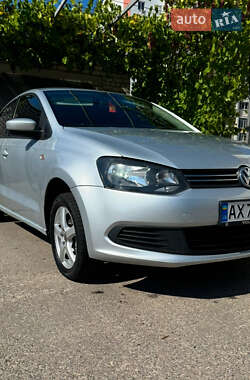 Седан Volkswagen Polo 2011 в Харкові