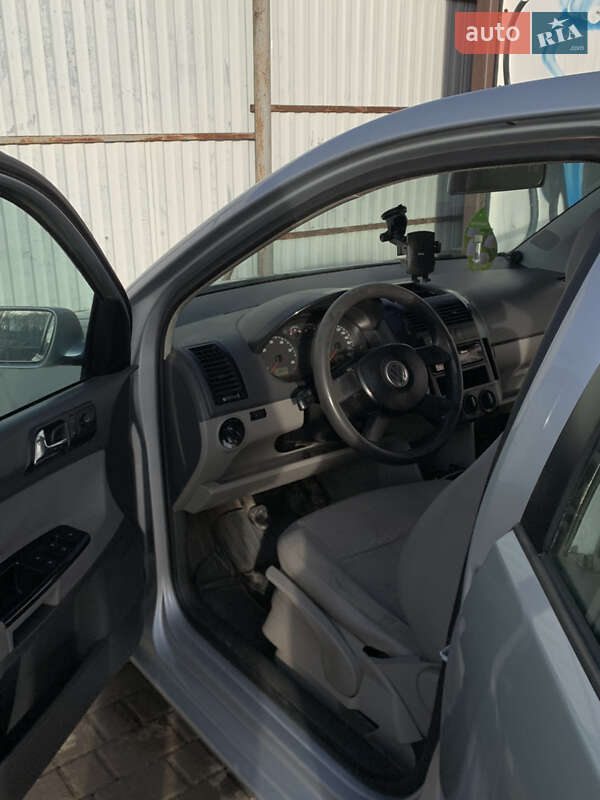 Хетчбек Volkswagen Polo 2003 в Ізяславі