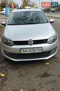 Хетчбек Volkswagen Polo 2010 в 