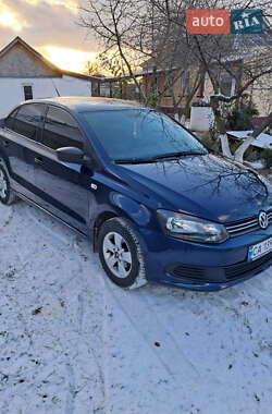 Седан Volkswagen Polo 2013 в Черкасах