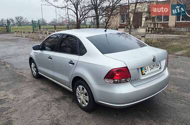 Седан Volkswagen Polo 2011 в Полтаві