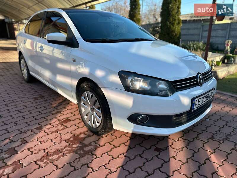 Седан Volkswagen Polo 2012 в Дніпрі