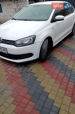 Седан Volkswagen Polo 2011 в Сквире