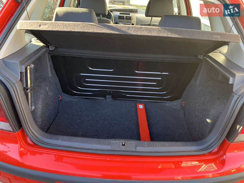 Хэтчбек Volkswagen Polo 2008 в Кицмани