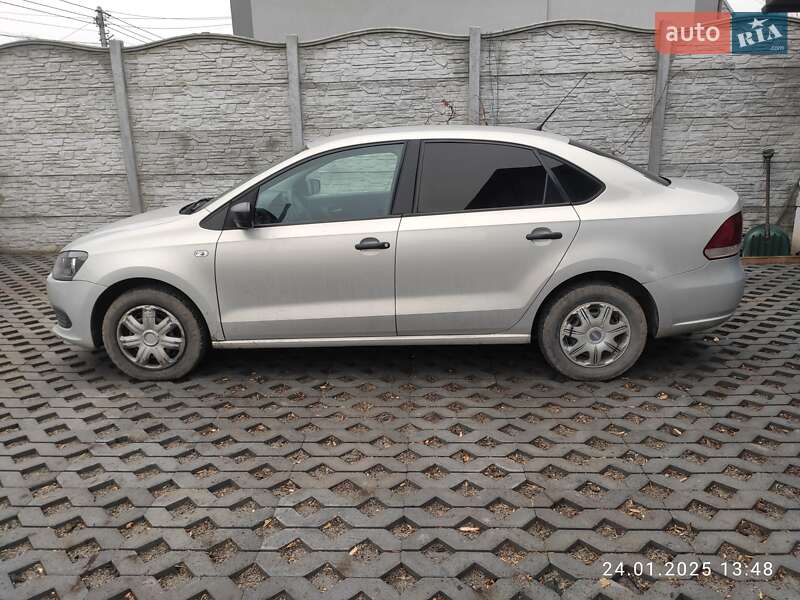 Седан Volkswagen Polo 2011 в Києві