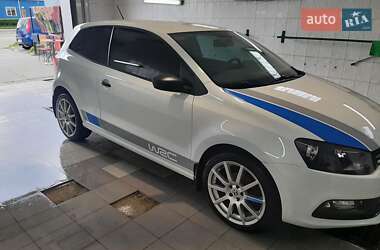 Хетчбек Volkswagen Polo 2015 в Кам'янському