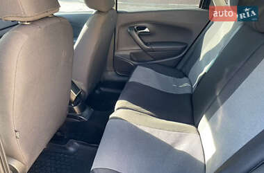 Седан Volkswagen Polo 2011 в 