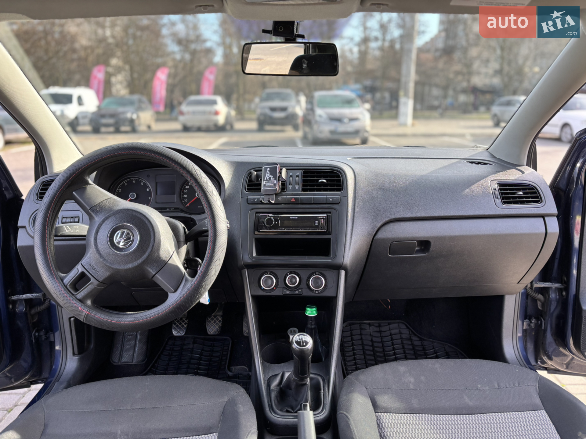 2011 Volkswagen Polo - мініатюра 32