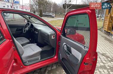Седан Volkswagen Polo 1997 в 
