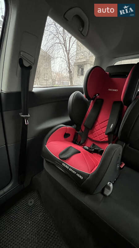Хетчбек Volkswagen Polo 2002 в Дніпрі