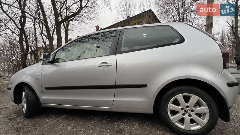Хетчбек Volkswagen Polo 2002 в Дніпрі