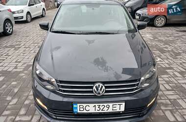 Седан Volkswagen Polo 2017 в Львові