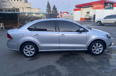 Седан Volkswagen Polo 2011 в Дніпрі