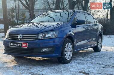 Седан Volkswagen Polo 2018 в Киеве