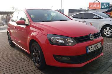 Хэтчбек Volkswagen Polo 2011 в 