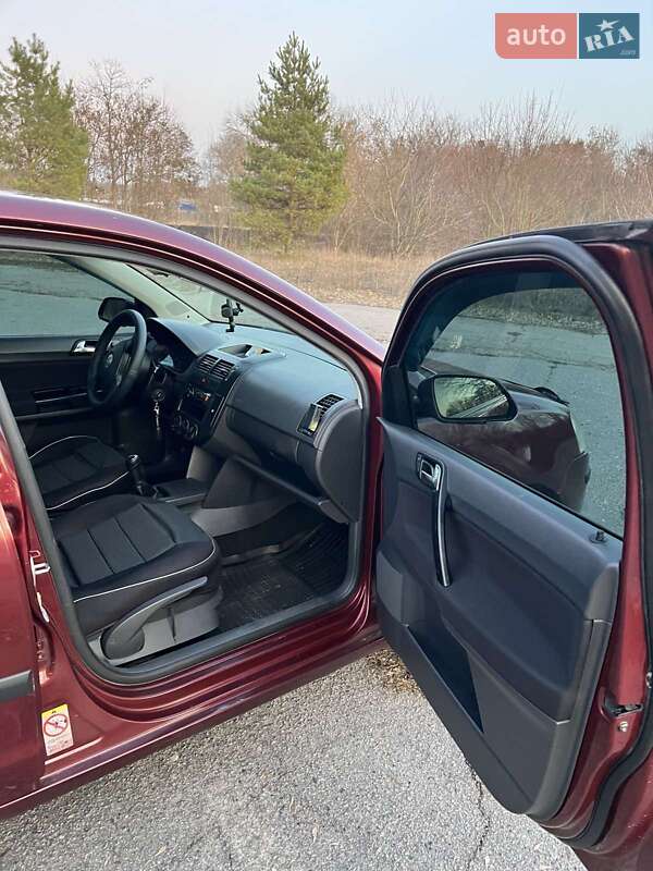 Хэтчбек Volkswagen Polo 2008 в Полтаве