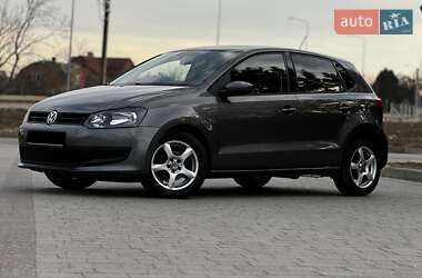 Хэтчбек Volkswagen Polo 2010 в Львове