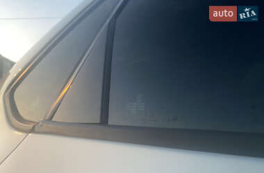Седан Volkswagen Polo 2011 в 