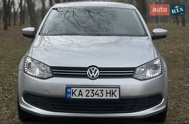Седан Volkswagen Polo 2013 в 