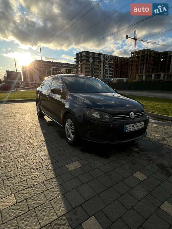 Седан Volkswagen Polo 2012 в Ужгороді