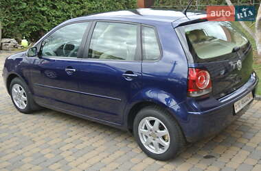 Хэтчбек Volkswagen Polo 2009 в Черновцах