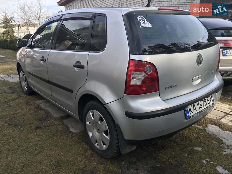 Хэтчбек Volkswagen Polo 2003 в Киеве