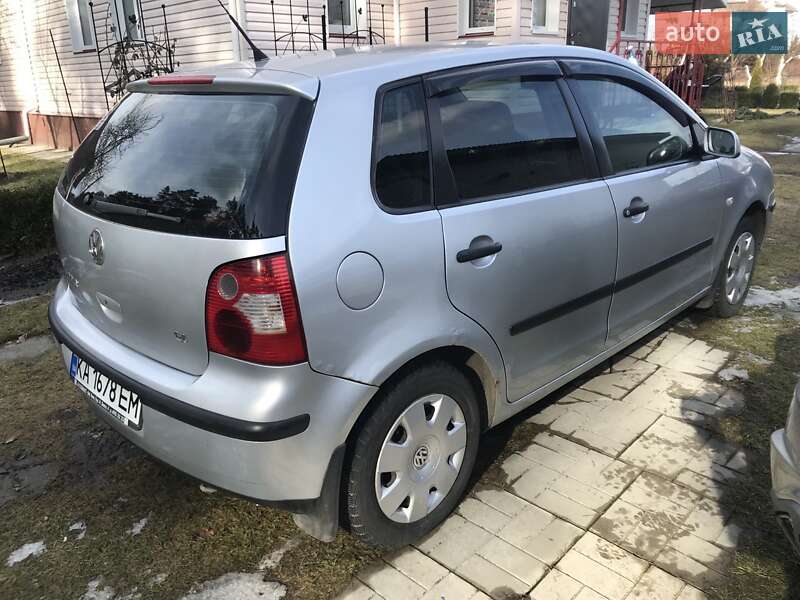 Хэтчбек Volkswagen Polo 2003 в Киеве