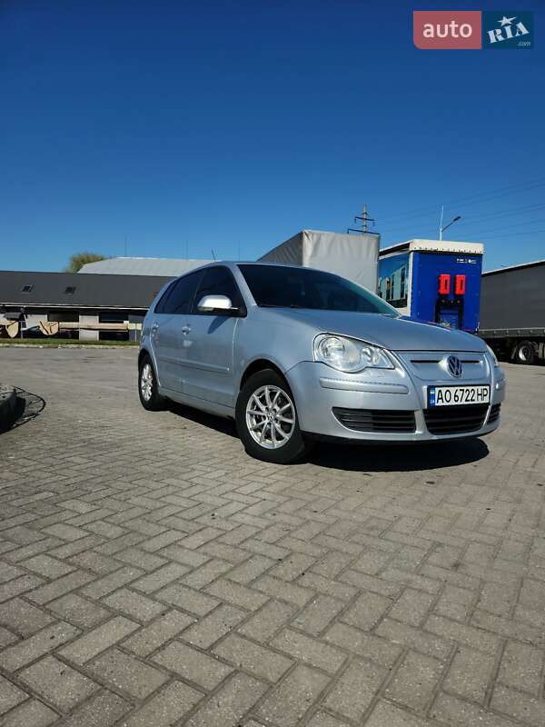 Хетчбек Volkswagen Polo 2008 в Мукачевому