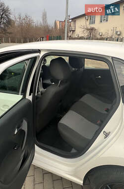 Хэтчбек Volkswagen Polo 2011 в 