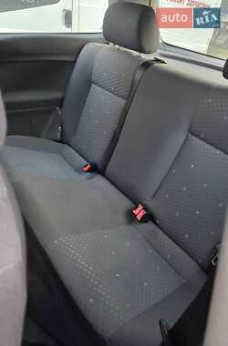 Хетчбек Volkswagen Polo 2003 в 