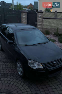 Хетчбек Volkswagen Polo 2009 в 