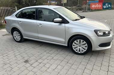 Седан Volkswagen Polo 2012 в Тернополі