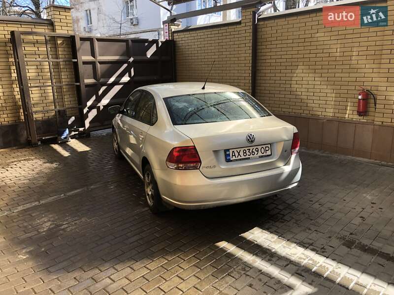 Седан Volkswagen Polo 2011 в Харькове