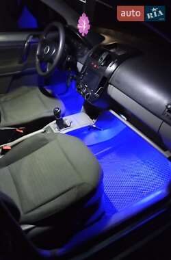 Седан Volkswagen Polo 2004 в 