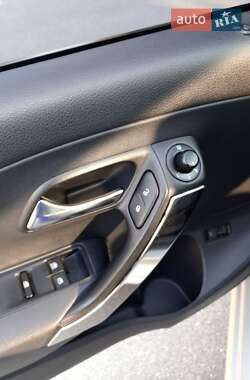 Седан Volkswagen Polo 2012 в 