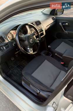 Седан Volkswagen Polo 2012 в 
